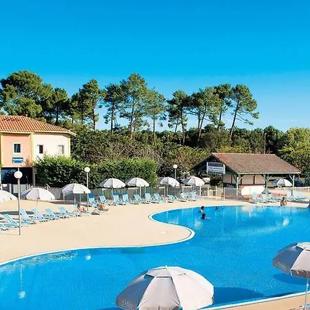 Pavillon, De 4 A 7 Couchages, Dans Superbe Avec Piscine 度假居